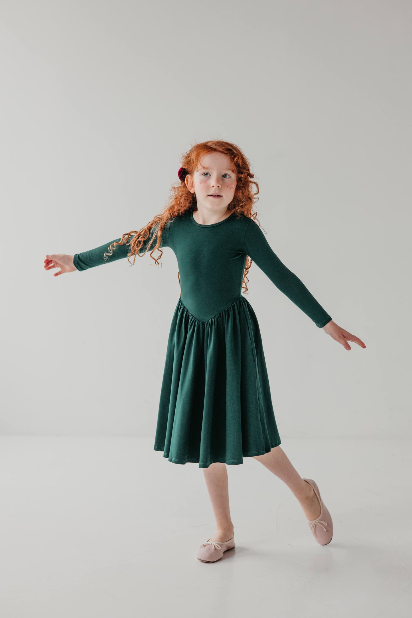 Sukienka dziecięca Aurora mini butelkowa zieleń 