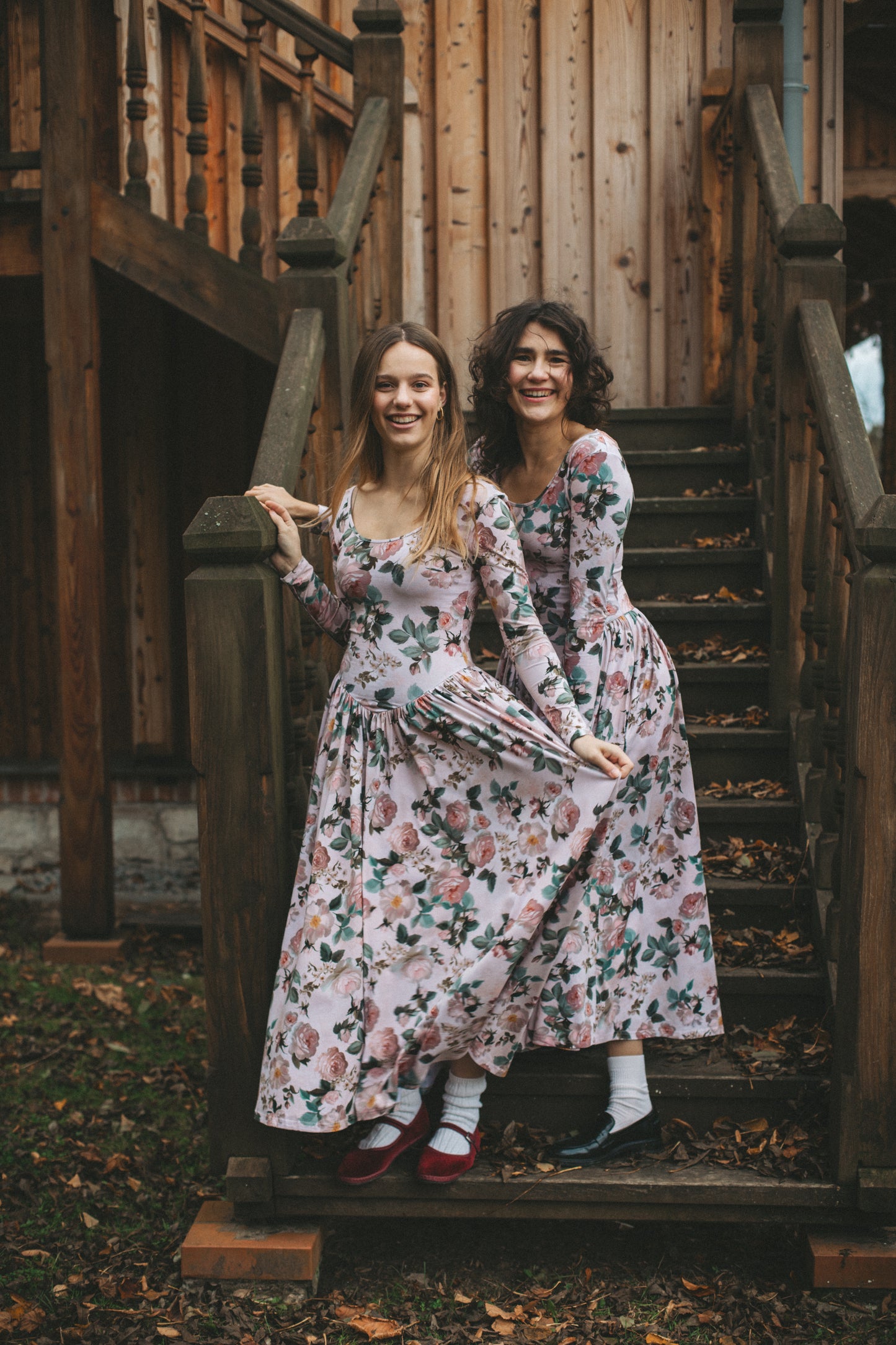 AURORA romantyczne róże