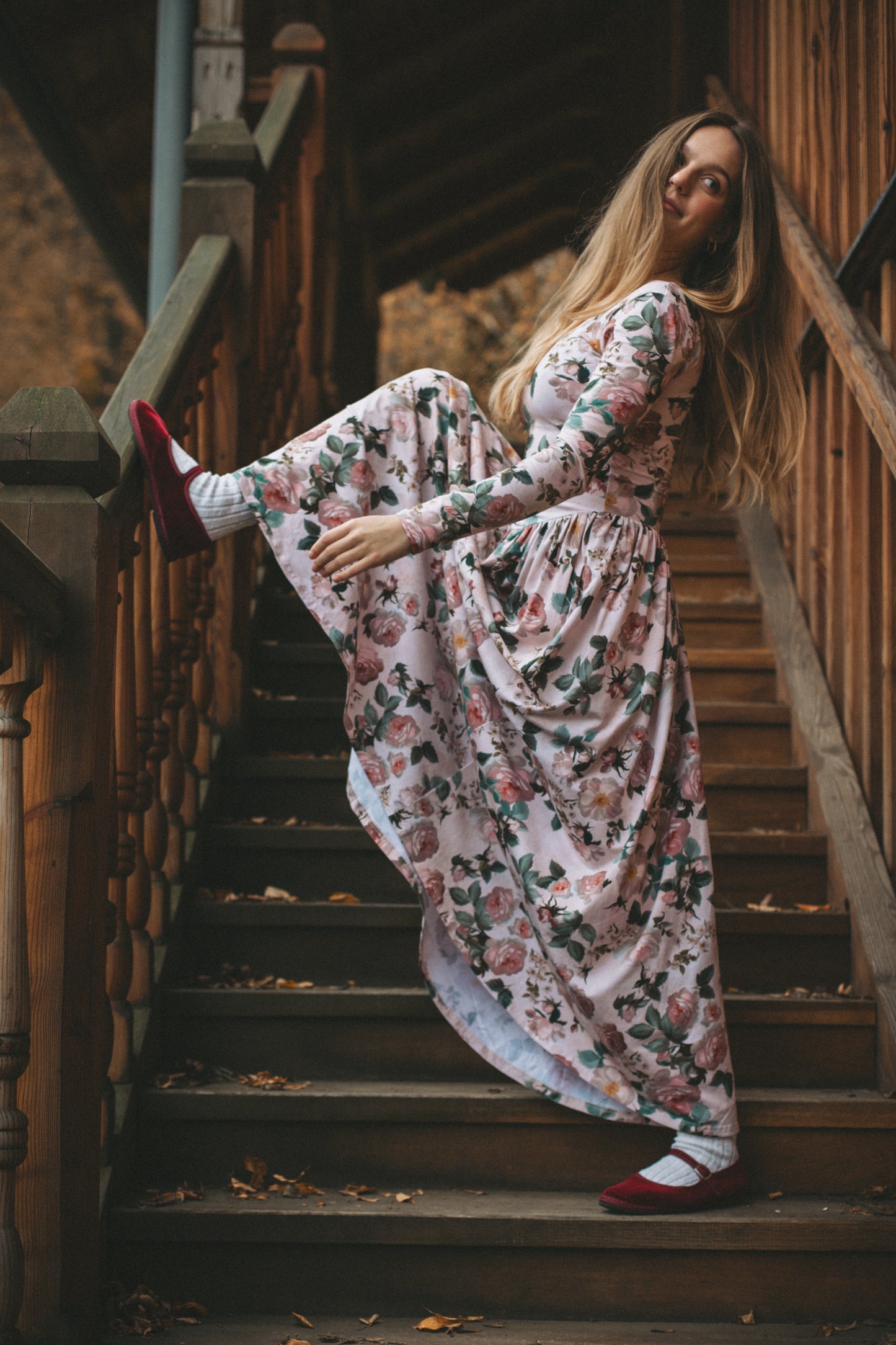 AURORA romantyczne róże