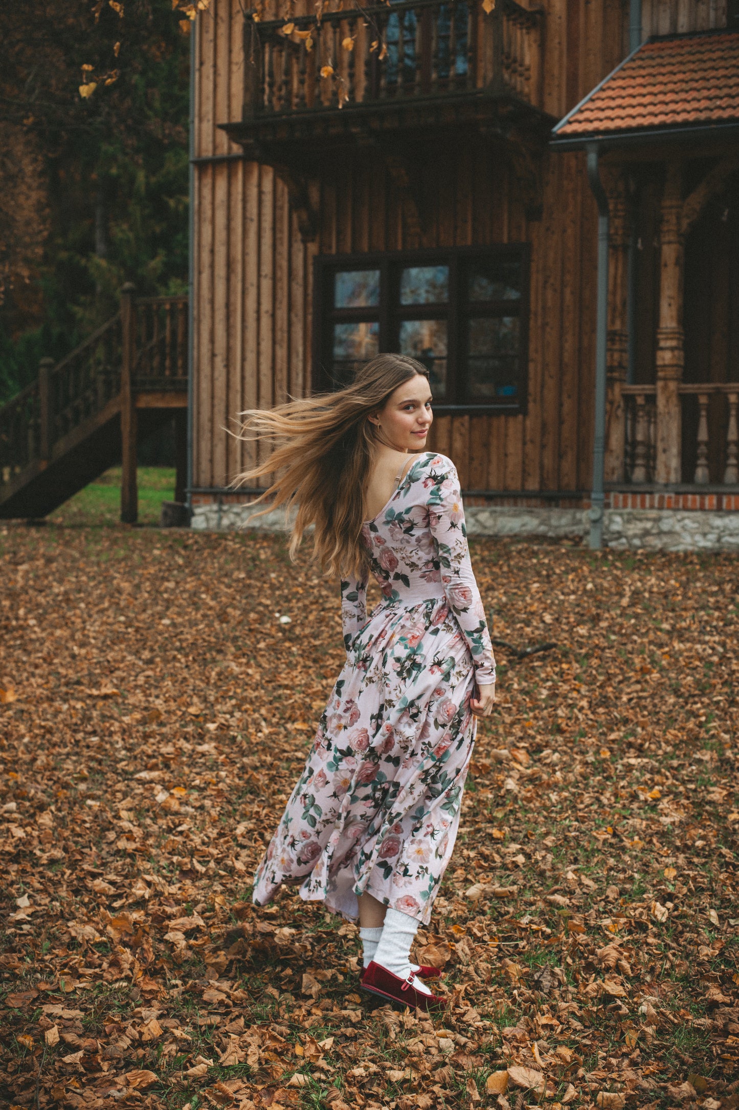 AURORA romantyczne róże