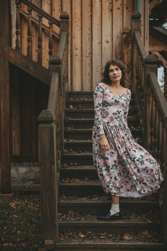 AURORA romantyczne róże