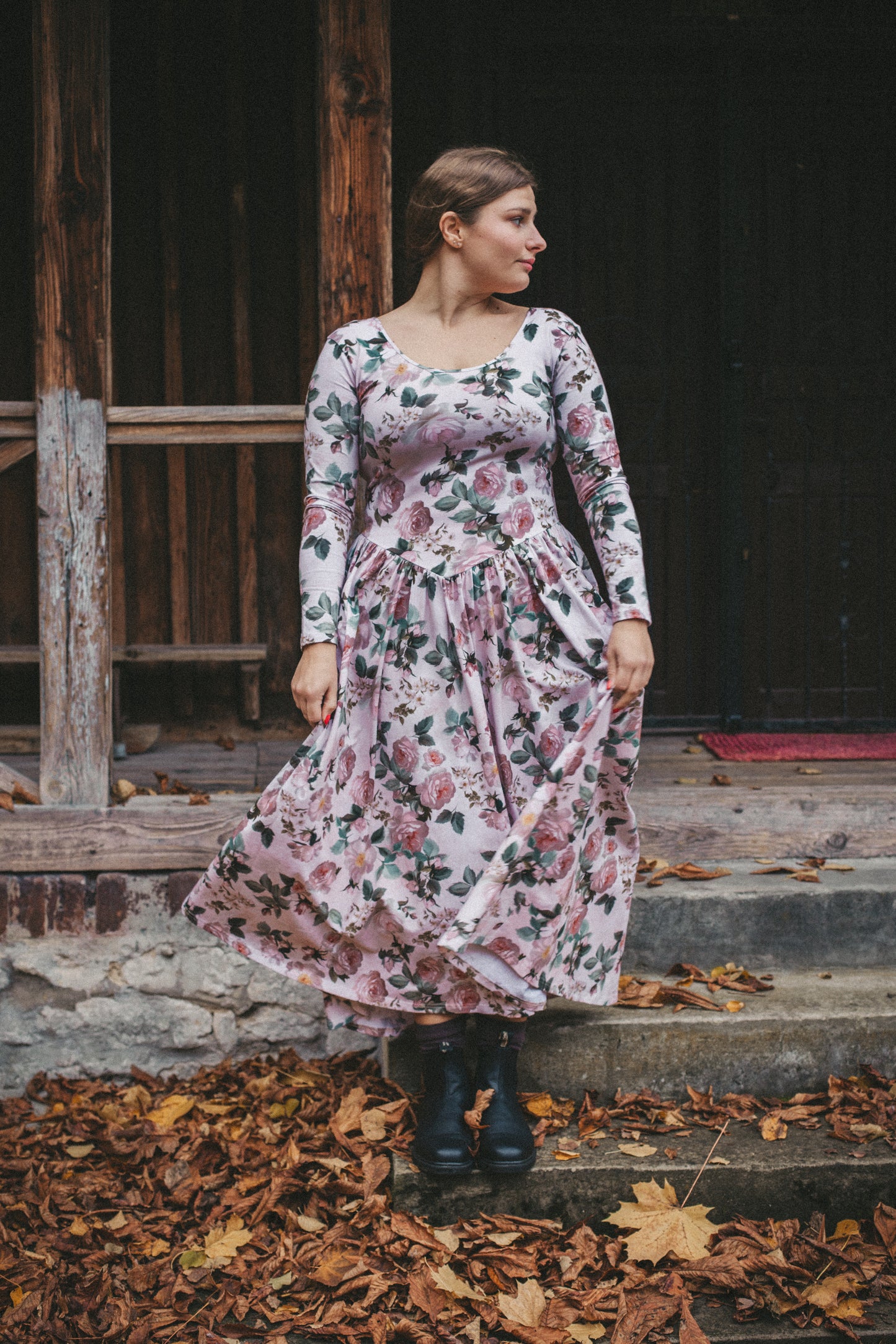 AURORA romantyczne róże